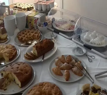 Hotel Masseria Mongio Dell'elefante 4*