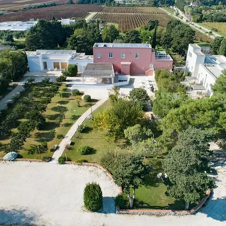 Masseria Mongiò Dell'elefante 4*