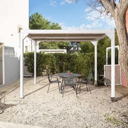 Hotel Masseria Mongio Dell'elefante 4*